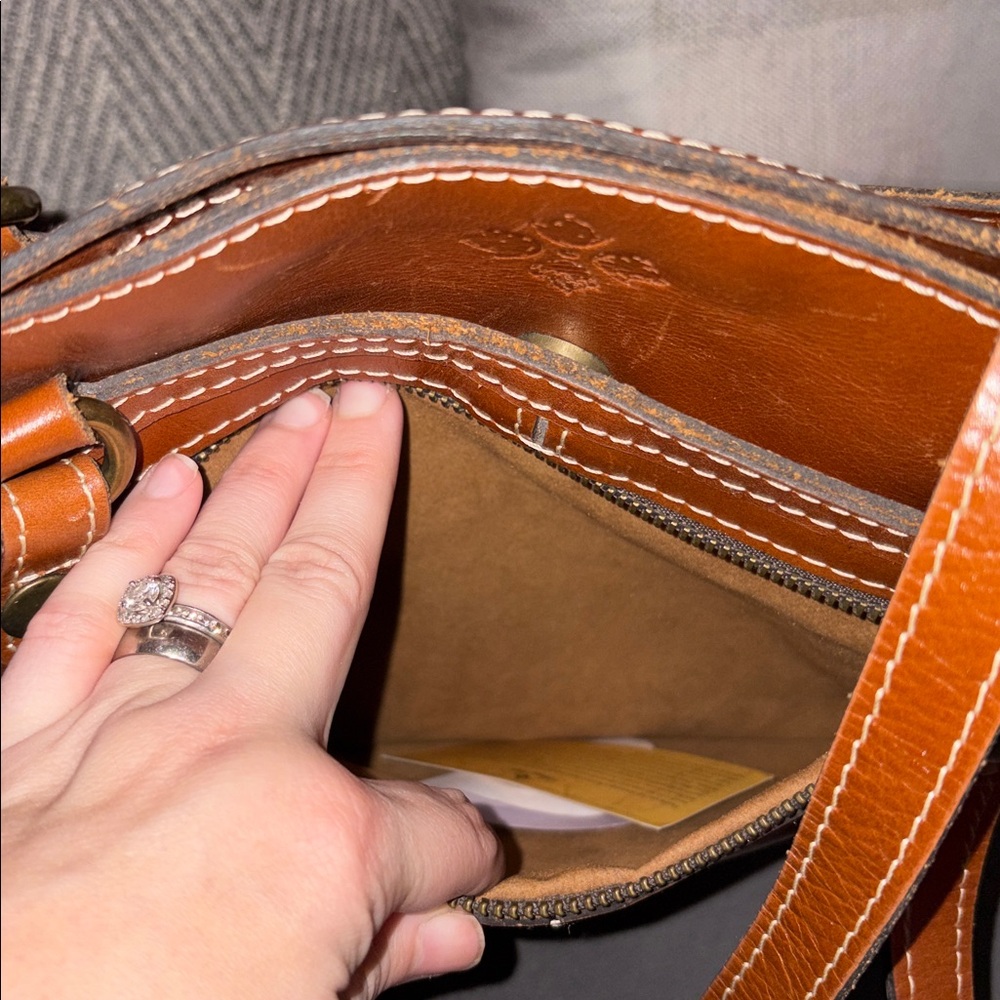 Patricia Nash Brown Leather Shoulder Bag - Picture 4 of 11